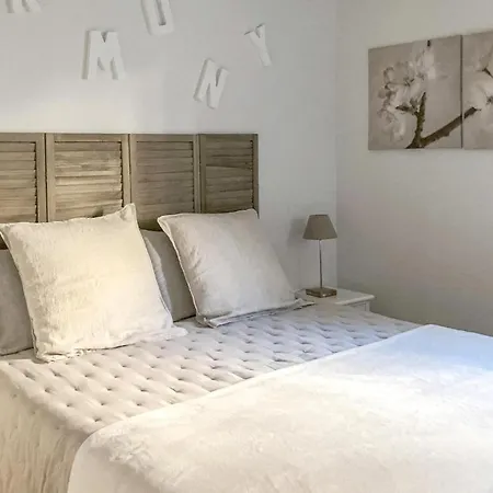 شقة 1 Bedroom Gorgeous In Saint-raphael *